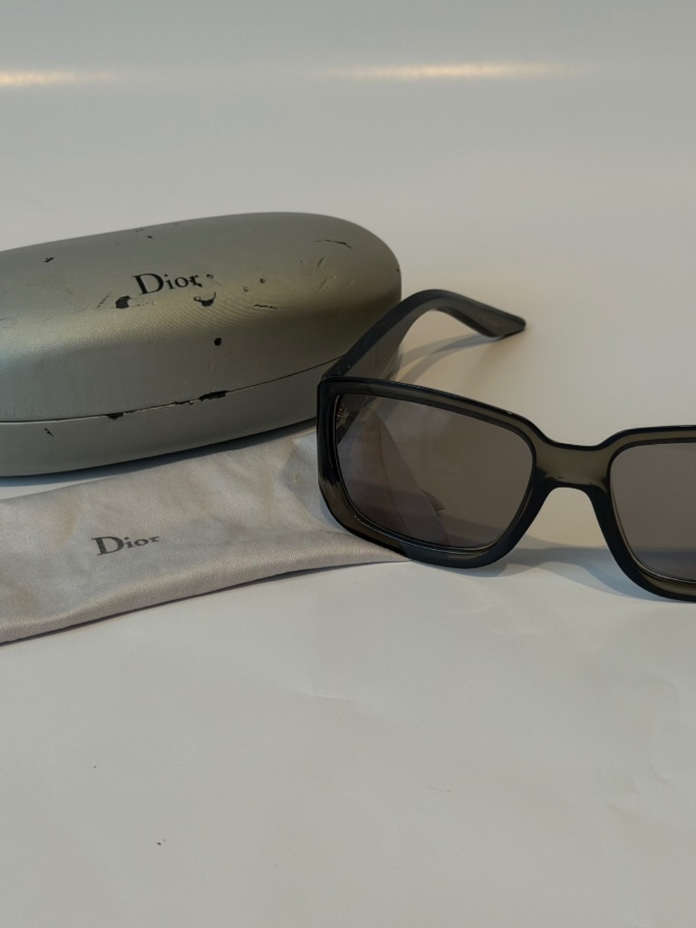 Designer Dior SPIDIOR 1 Sunglasses + Dior Clamshell Case